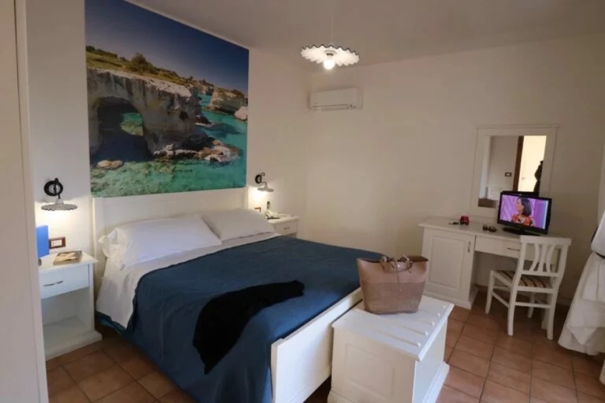 Suite with framed sea-grotto artwork